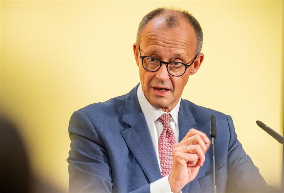 Bundeskanzler Friedrich Merz (CDU) spricht bei der Jahrestagung des Markenverbandes - Tag der Markenwirtschaft 2025.