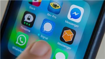Chatnachrichten-Apps auf einem Smartphone - aus dem Alltag vieler Menschen sind Chats nicht mehr wegzudenken.