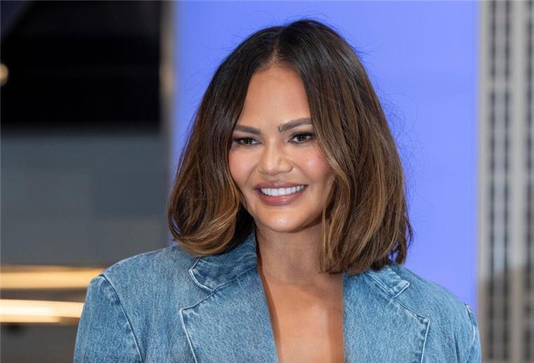 Chrissy Teigen hätte gerne eine Sperrstunde für soziale Medien. (Archivbild)