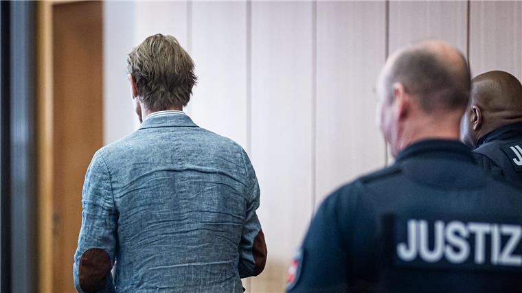 Geldzahlung: Frühere Haftentlassung von Christian B. möglich Christian B. könnte im September aus der Haft entlassen werden. (Archivbild)