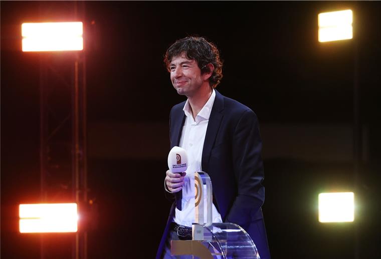 Christian Drosten gekommt den Sonderpreis des Deutschen Radiopreises. 
