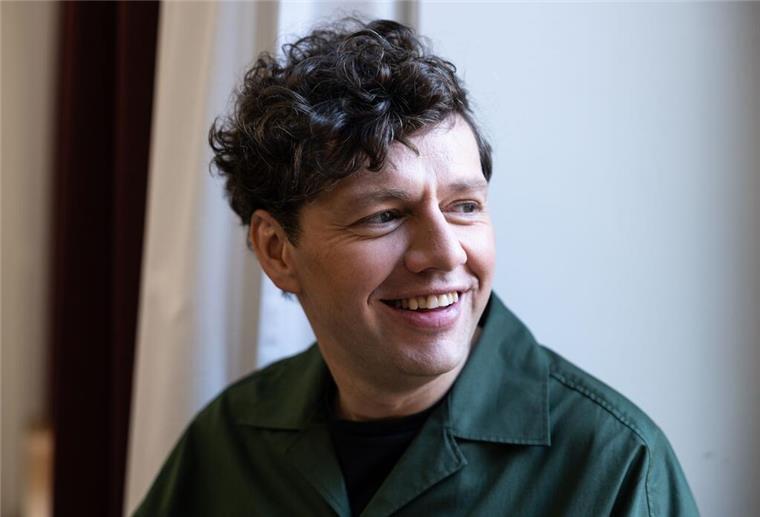 Christian Friedel moderiert den Deutschen Filmpreis. (Archivbild)