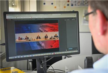 Christian Heske vor der Online-Aktionärsversammlung der BLG. 