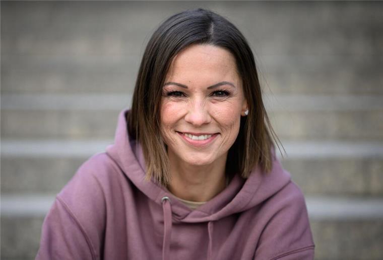 Sängerin Christina Stürmer liebt Gartenarbeit Christina Stürmer macht nicht nur gern Musik, sondern arbeitet auch gern im Garten.