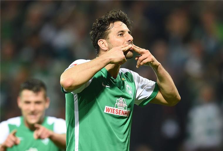 Claudio Pizarro hat verletzungsbedingt noch kein Saisonspiel für Werder Bremen bestritten. Das könnte sich bald ändern.