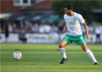 Claudio Pizarro ist eine der drei Offensivkräfte, die gegen Mainz ausfallen.