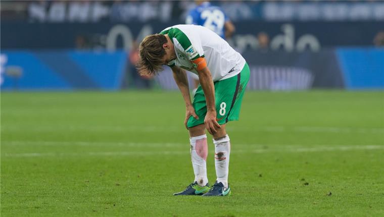 Werder rutscht auf Relegationsrang ab FC Schalke 04 - Werder Bremen