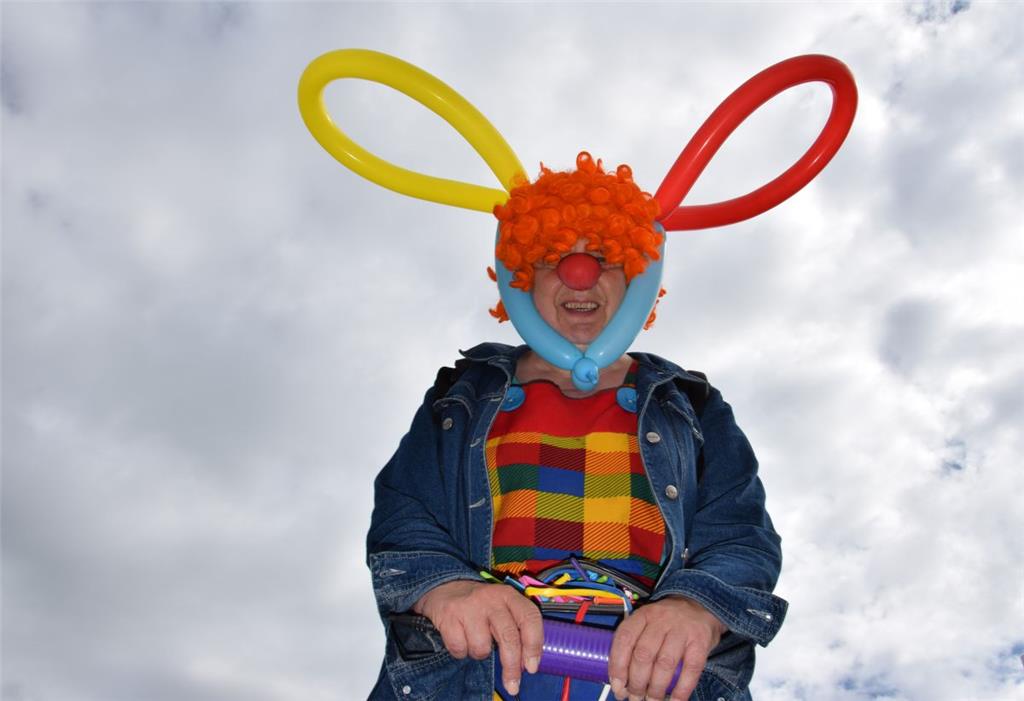 Clown Peppino war auch beim Bürger-Brunch auf dem Theaterplatz mit von der Parti...