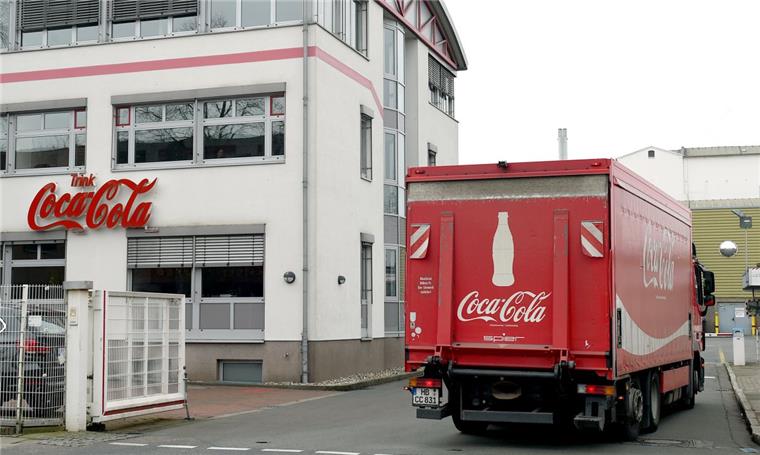 Coca-Cola gibt Standorte in Bremen und Oldenburg auf Coca-Cola will seinen Standort in Bremen (Foto) schließen.