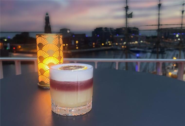 Cocktail-Rezept von Ron de Preter: New York Bar Sour Cocktail New York Bar Sour