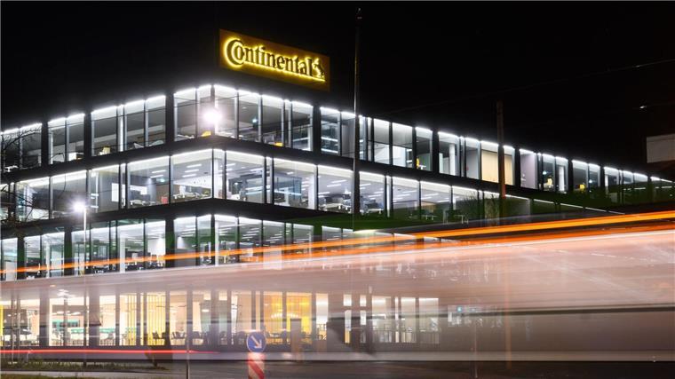 Continental verkauft Geschäft mit Schlauchleitungen Continental verkauft eine Geschäftseinheit mit 16.000 Beschäftigten an eine US-Industrieholding. (Archivbild)