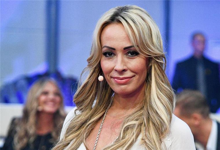 Dschungelcamp: Cora Schumacher ist schon wieder raus Cora Schumacher macht nicht länger mit im Dschungelcamp.