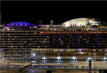 Corona hält ein Kreuzfahrtschiff der deutschen Reederei Aida Cruises mit mehr als 4000 Menschen an Bord seit Tagen in Lissabon fest.