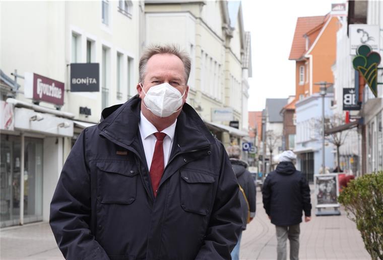 Städte verschieben Start von Modellprojekten Cuxhavens Oberbürgermeister Uwe Santjer stellt sich auf einen Start des Modellversuchs ab dem 15. April ein.