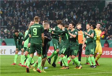 Da hätten die Werder-Profis in Spanien doch beinahe ihren Flieger verpasst.