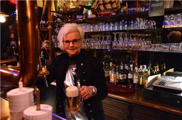 Dagmar "Daggi" Janßen ist seit 2014 die Besitzerin von Krohn's Eck.