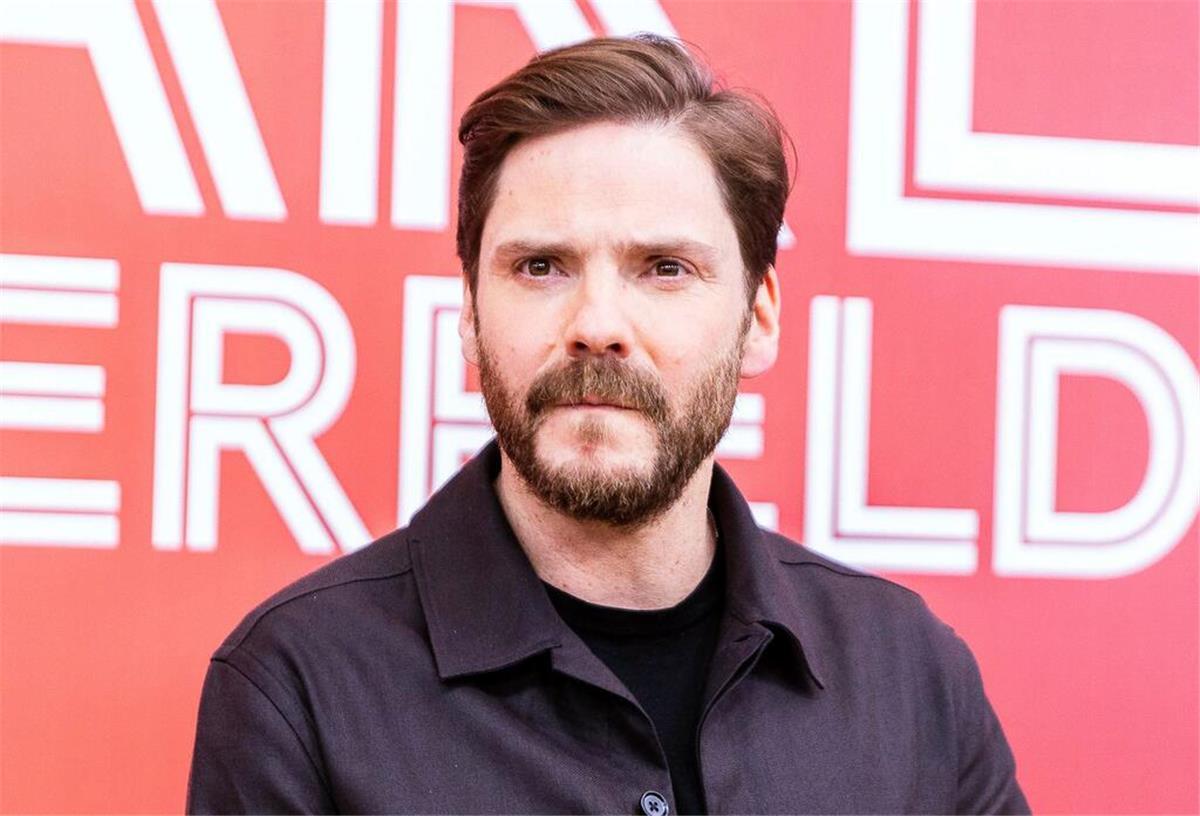 Hunderte Stars protestieren gegen „Einreißen der Brandmauer“ Daniel Brühl gehört zu den zahlreichen Prominenten, die einen offenen Brief an CDU-Chef Friedrich Merz, die Abgeordneten von Union, FDP und BSW verfasst haben. (Archivbild)