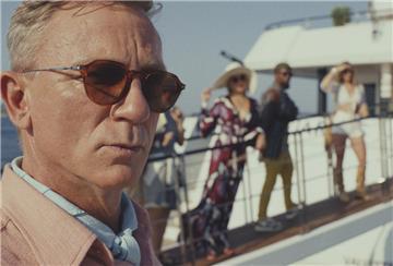 Daniel Craig in "Glass Onion: A Knives Out Mystery"