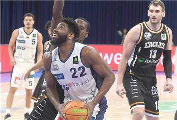 Daniel Laster und die Eisbären sind am Freitag bei den Nürnberg Falcons gefordert. 