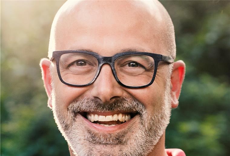 Verband fordert: Ferienwohnungen ab Ostern wieder öffnen Daniel Rousta, Präsident des Verbandes der Eigentümer von Ferienwohnungen und Ferienhäusern, fordert: Der Staat soll ein Vermieten ab Ostern wieder zulassen.