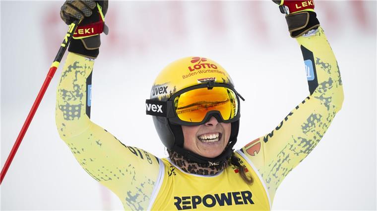 Zwei WM-Medaillen für den DSV: Müller und Maier jubeln Daniela Maier jubelt über den dritten Platz.