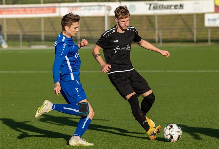 Nordenhamer bringen Spitzenreiter an den Rand einer Niederlage Das 1:0 für die JSG 1. FC Nordenham/TSV Abbehausen erziele Luca Köchel (rechts).