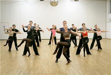 Das A-Team der TSG Bremerhaven stellt am 27. Oktober seine neue Choreografie in der Stadthalle vor. 