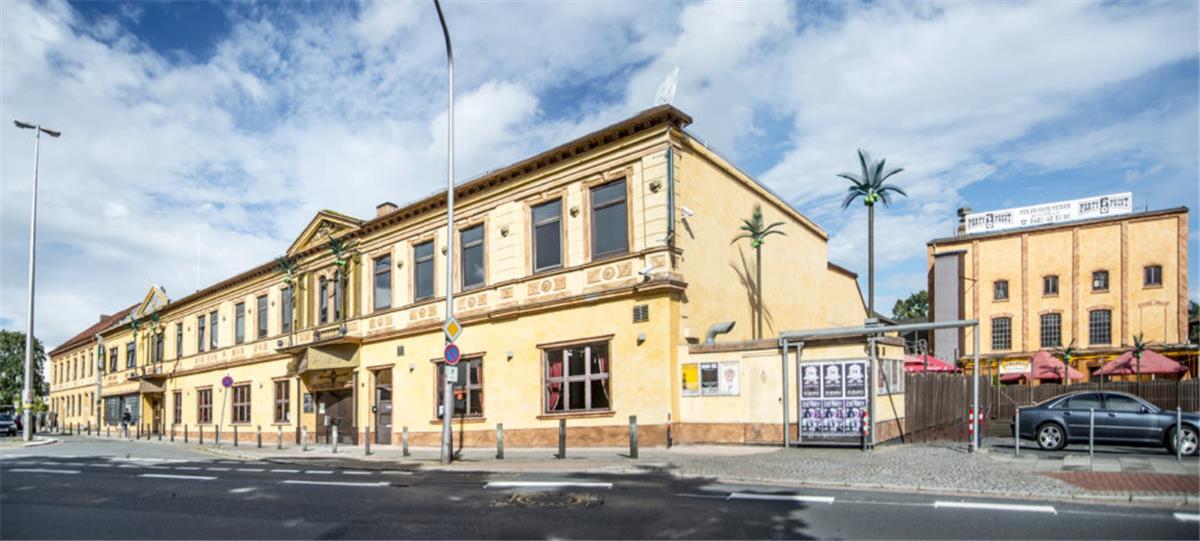 Facebook-Gruppe will Bremer Kult-Disco "Aladin" retten Das Aladin in Bremen: Wie es mit der Disco weitergeht ist noch offen.