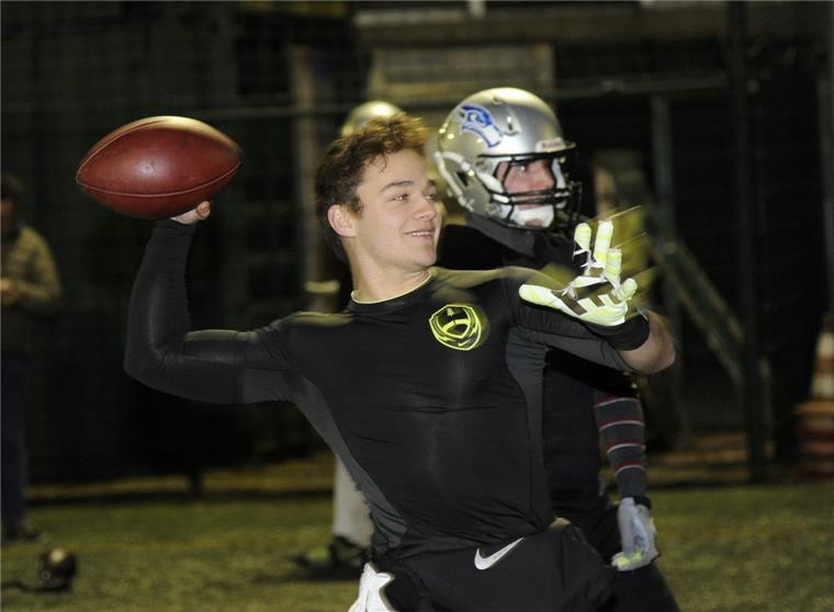 American Football: Seahawks wollen den zweiten Heimsieg Das American-Football-Team der Bremerhaven Seahawks will den zweiten Saisonsieg einfahren. Philip Villanueva als Quarterback will mit guten Leistungen dazu beitragen.