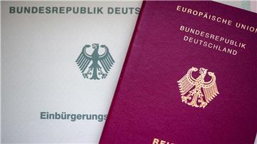 Das Arbeitsgericht bestätigt die Kündigung einer früheren Mitarbeiterin des Landkreises Osnabrück, weil sie Gebühren veruntreut haben soll. (Symbolfoto)