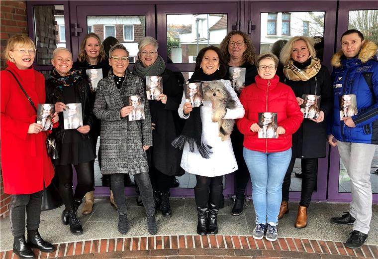 Eine Messe in Nordenham rund um die Schönheit Das Ausstellerteam der Beautymesse, die am Samstag, 14. März, in der Nordenhamer Stadthalle Friedeburg abgehalten wird.