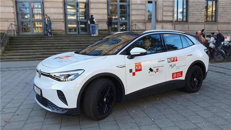 Das Auto führt während der Fahrt fortlaufend Gesundheitschecks durch.