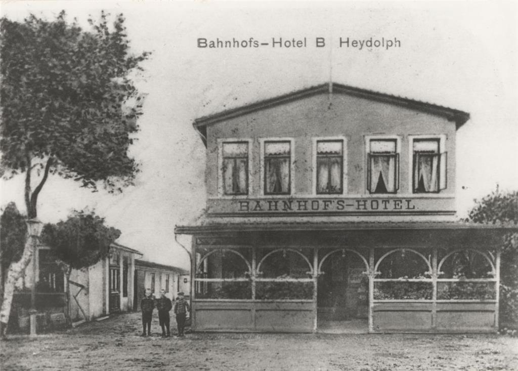 Das Bahnhofshotel Heydolph um 1910