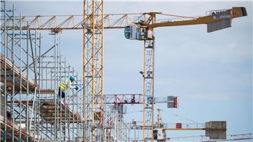 Das Baugewerbe hat mit dafür gesorgt, dass die Wirtschaftsleistung in Niedersachsen im ersten Halbjahr 2025 leicht gestiegen ist. (Archivbild)