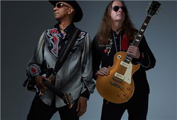 Blues-Duo Malone Sibun