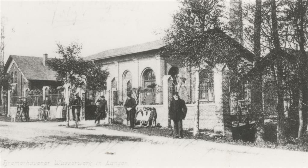 Das Bremerhavener Wasserwerk in Langen an der Sieverner Straße - Aufnahme datiert aus der Zeit um 1900