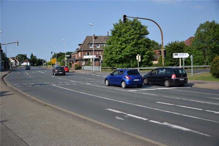 Die Straßenbauer rücken an: In Nordenham sind zwei Großprojekte geplant Das Brückenbauwerk im Zuge der Martin-Pauls-Straße muss erneuert werden.