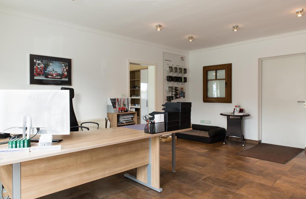 Das Büro ist unter Telefon 0471/9291151 zu erreichen.