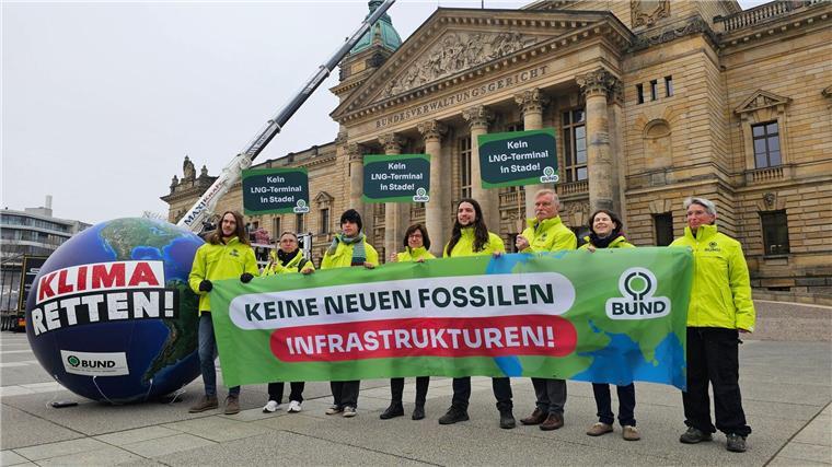 Das Bundesverwaltungsgericht entscheidet über den Bau und Betrieb eines LNG-Terminals.