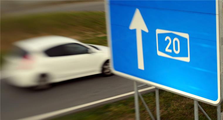 Mehr Notausgänge für den Elbtunnel Autobahn 20