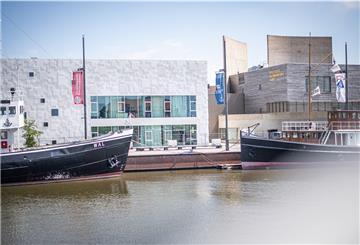 Das Deutsche Auswandererhaus Bremerhaven bietet zwischen den Jahren längere Besuchszeiten.