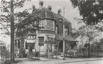 Das ehemalige Cafe Muckelberg an der Leher Landstraße.