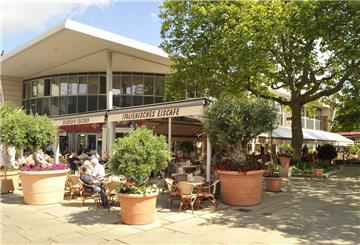 Italienisches Eiscafé in der Bremerhavener Innenstadt.