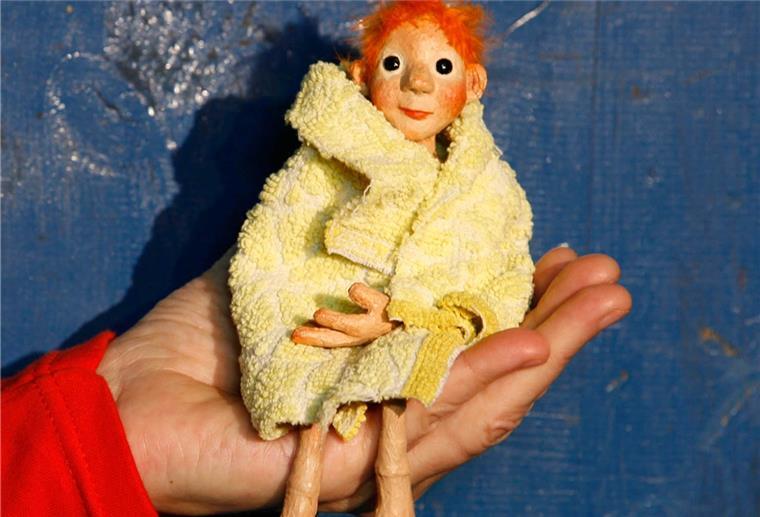 „Niklas Däumling“ für alle ab drei Jahren im Figurentheater Das Figurentheater erzählt die Geschichte von „Niklas Däumling“ für Kinder ab drei Jahren.