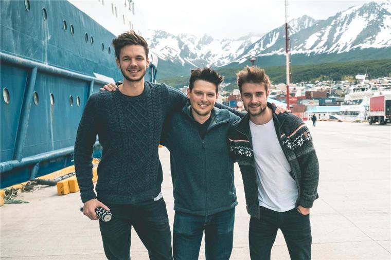 Bremerhavener drehen Antarktis-Film Das Filmprojekt hat sie zusammengeschweißt: Tim David Müller-Zitzke, Michael Ginzburg und Dennis Vogt arbeiten an einem Dokumentarfilm-Projekt über die Antarktis.