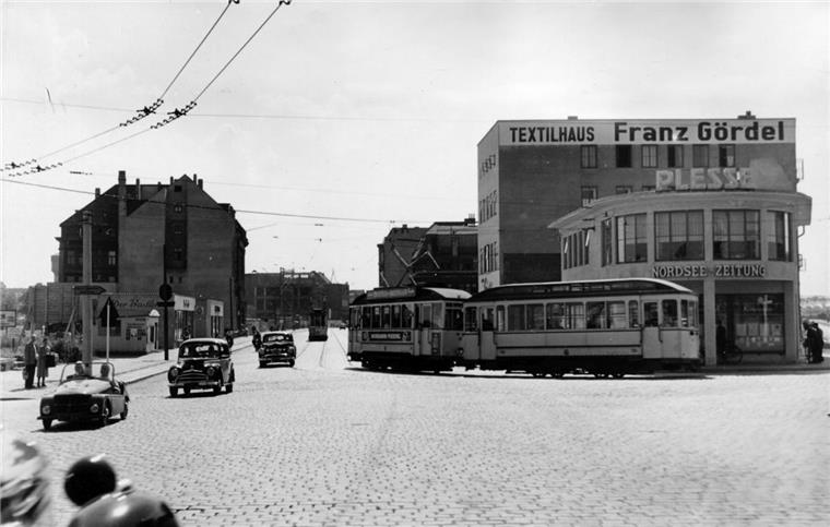 Straßenbahn für Bremerhaven: ja oder nein? Das Foto wurde in den 50er Jahren aufgenommen. Die Straßenbahnlinie 3 in Bremerhaven fuhr damals von der Kaistraße in die Georgstraße.