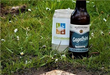 Das Gagelbier stammt aus dem Ahlenmoor. 