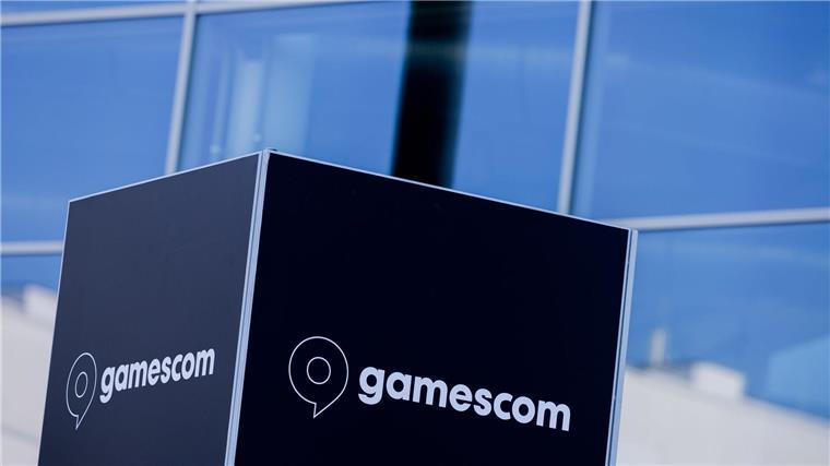 Das Gamescom-Logo vor den Kölner Messehallen - nächste Woche werden wieder Hunderttausende zu der Messe kommen.