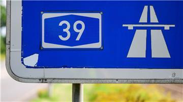 Das geplante Teilstück der A39 zwischen Lüneburg und Wolfsburg bleibt umstritten. (Archivbild) 