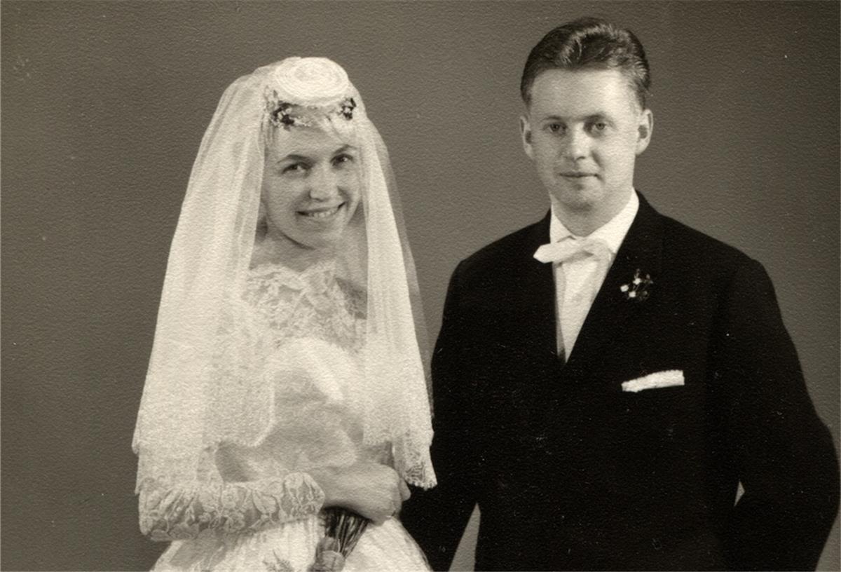 Die Liebe dieser Schiffdorfer erblühte beim Tanzen Das Hochzeitsfoto aus dem Jahr 1960.
